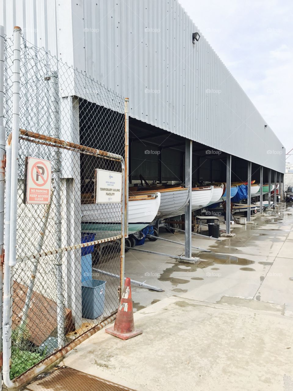 Canoe-boats-sea-water-sailing 