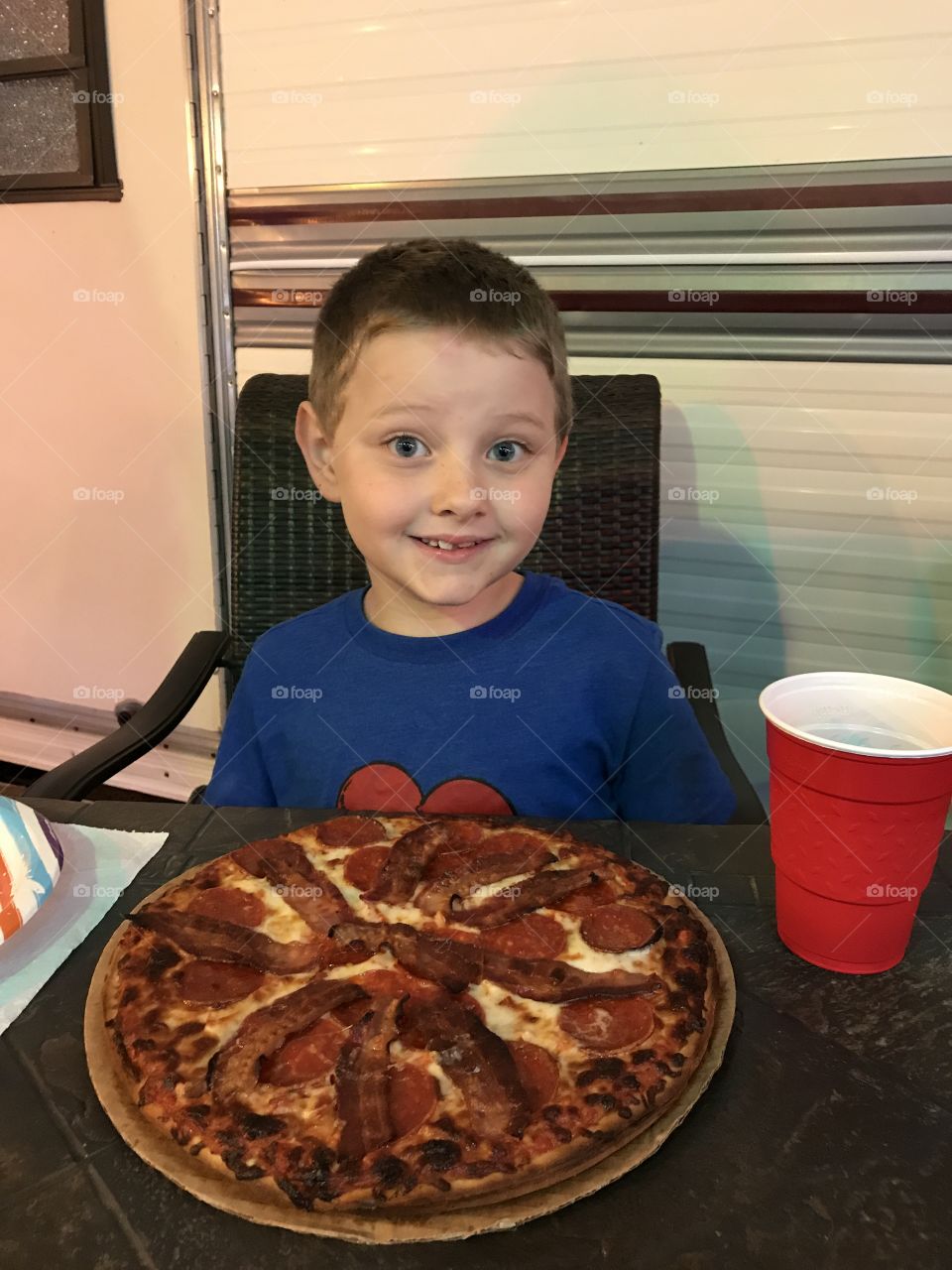 First pizza on the grill