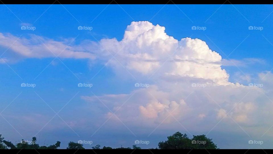 Clouds ・top for are on a reason. They float so high because they refuse to carry any burden