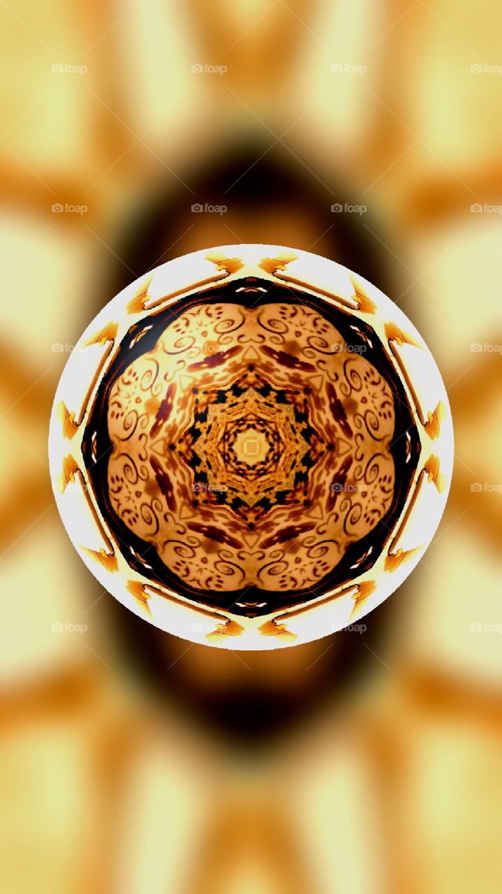 Beautiful design pattern on circular shape