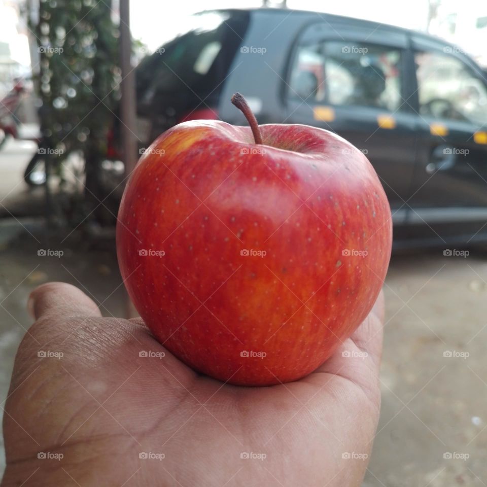 apple