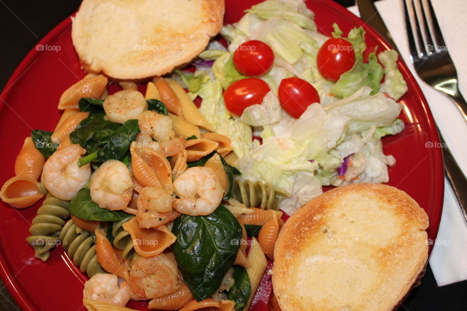 Shrimp, Spinach and Pasta