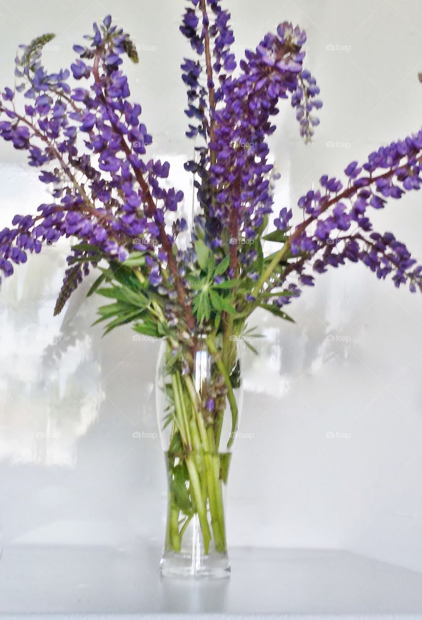 Abouquet of flowers in a vase