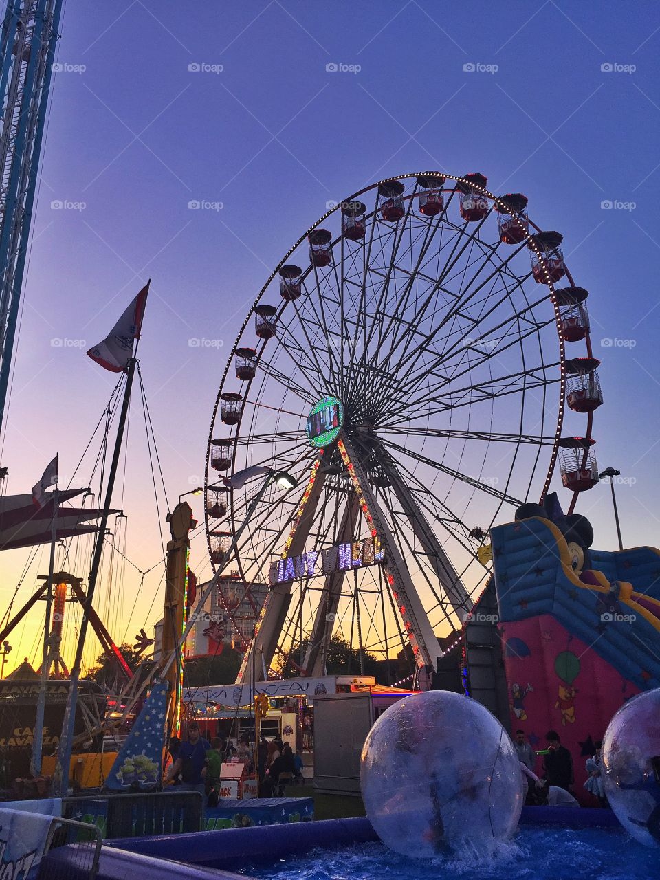 Ferris wheel in the park