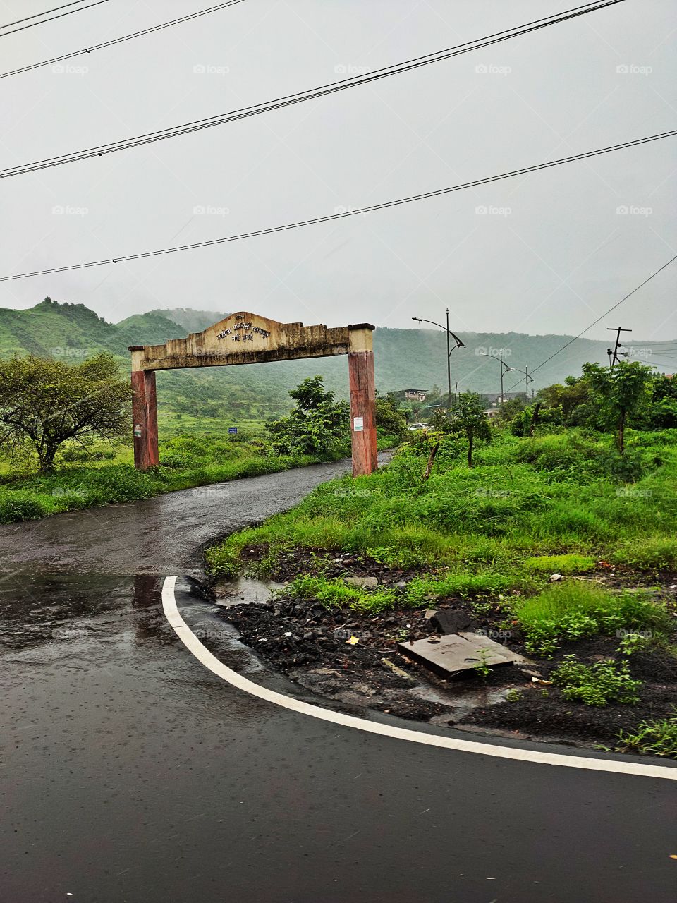 Landscape Mode 📷👁️
Entry 🗻 gate to Velly 
☔☔🗯️💭💭
Turning point
Beauty of Nature