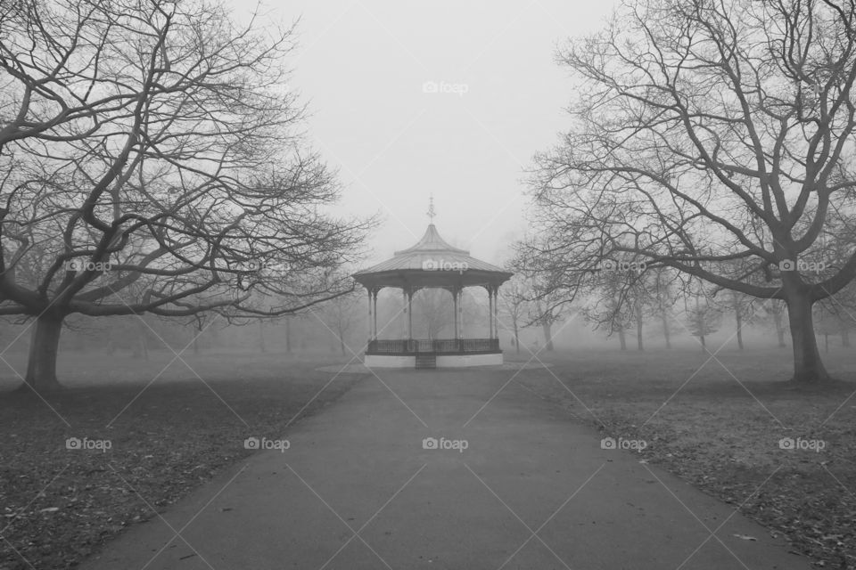 Vignette picture of the bandstand at Greenwich royal park. 