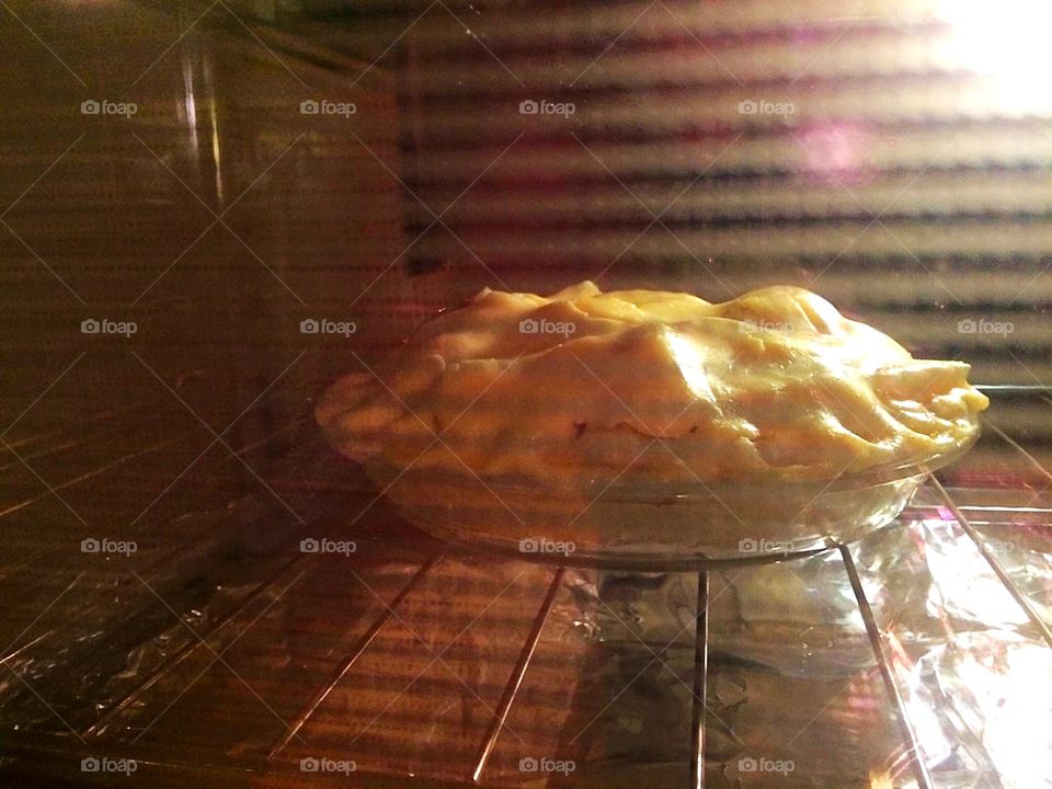 Hot homemade apple pie 