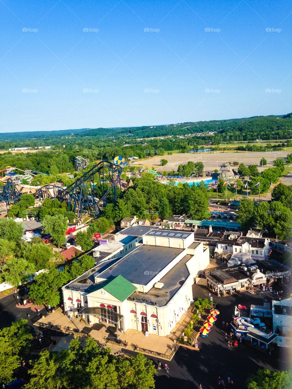 View of Six Flags St. Louis from the Colossus Ferris wheel.