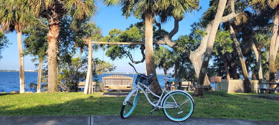 sightseeing on bicycle