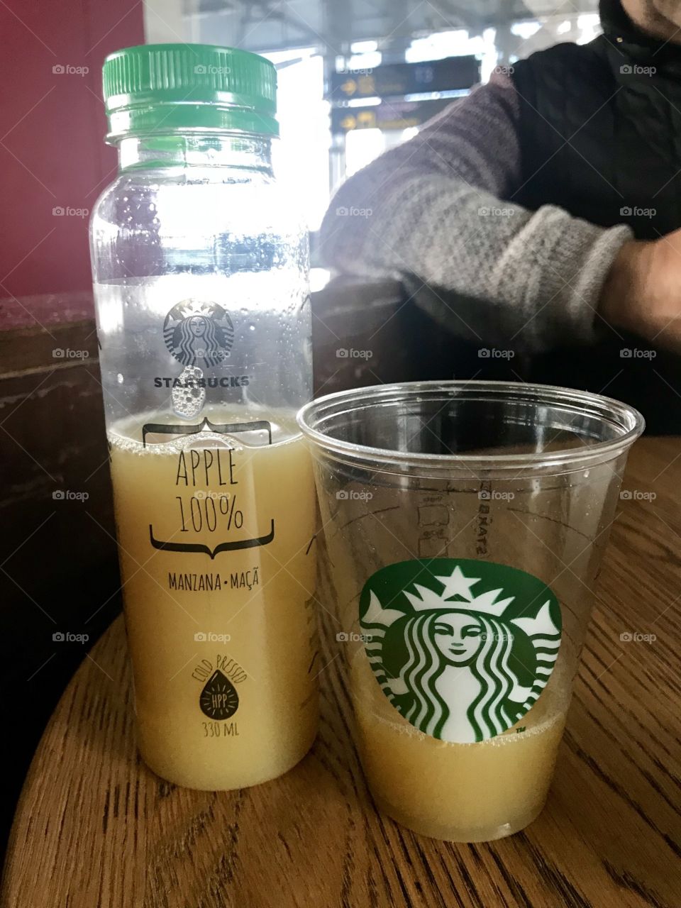 Starbucks 