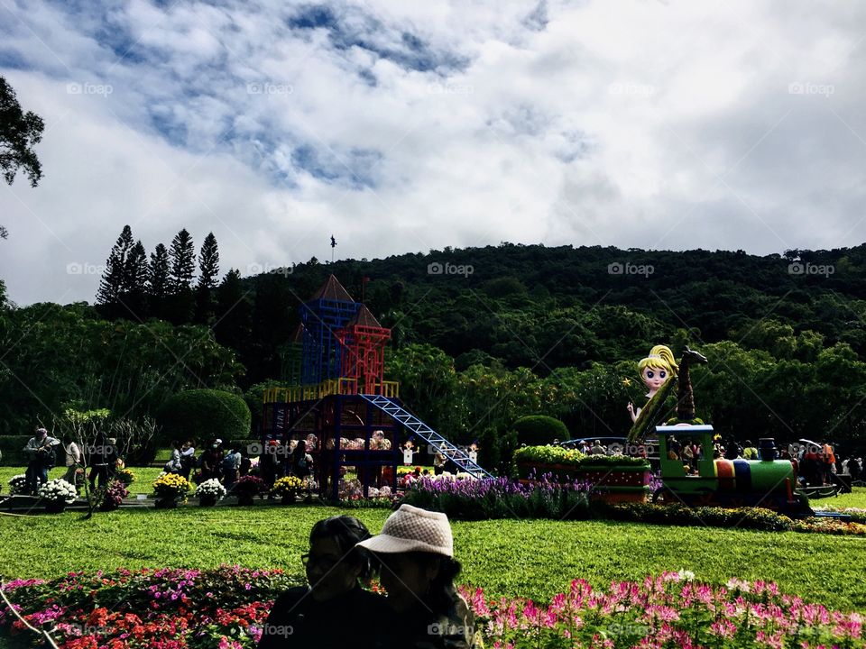 Looking around the corner of Shillin Garden Flower display located at Shillin district, Taipei 