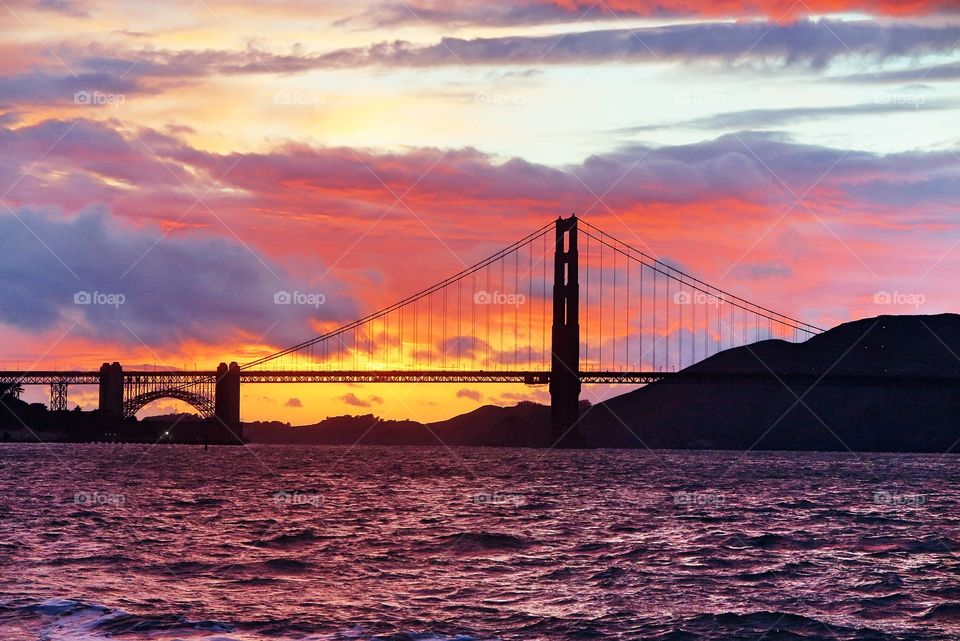 Golden Gate Sunset 