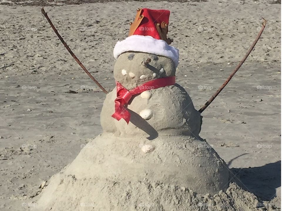 Sand snowman