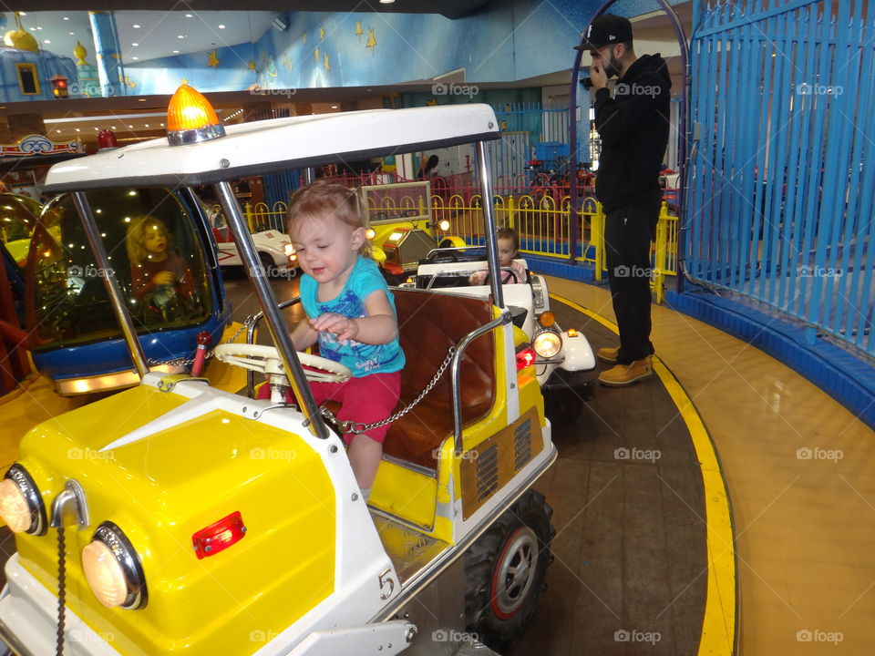 Amusement park ride 