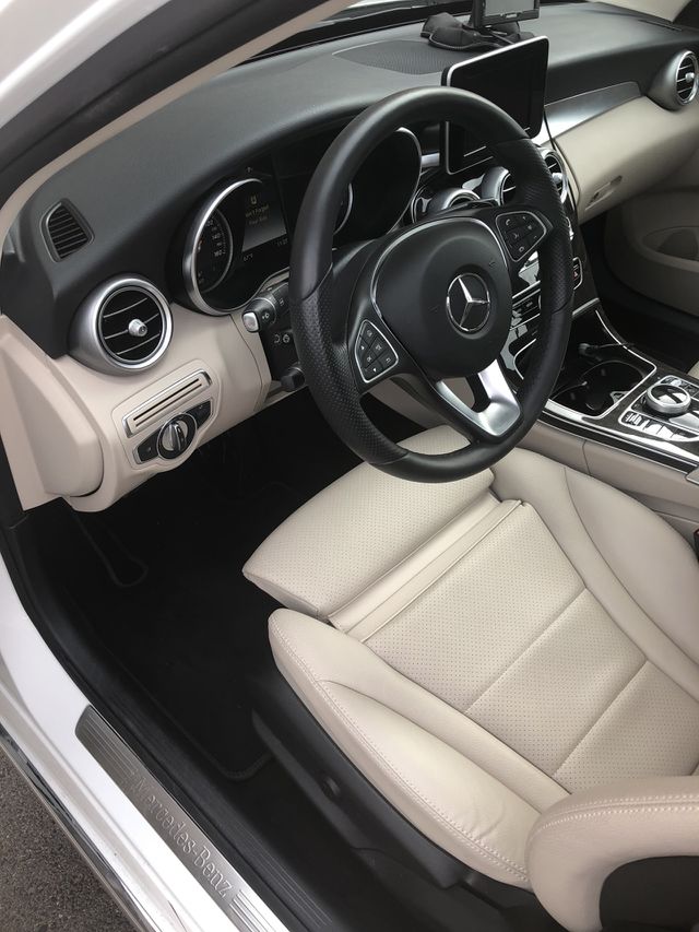 Mercedes Benz 