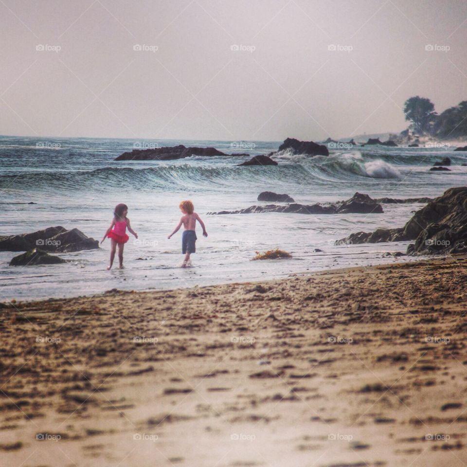 Play with me. Play with me