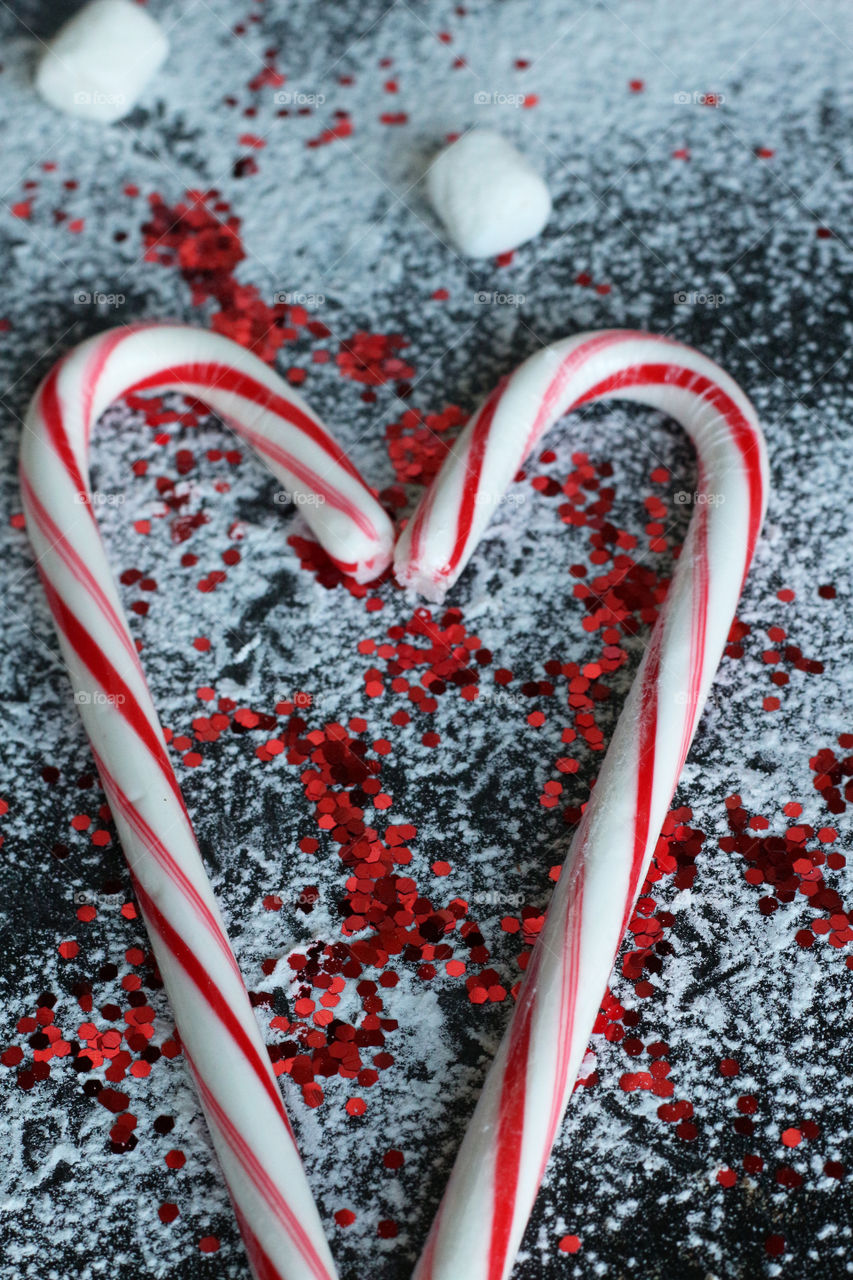 red and white candy cane