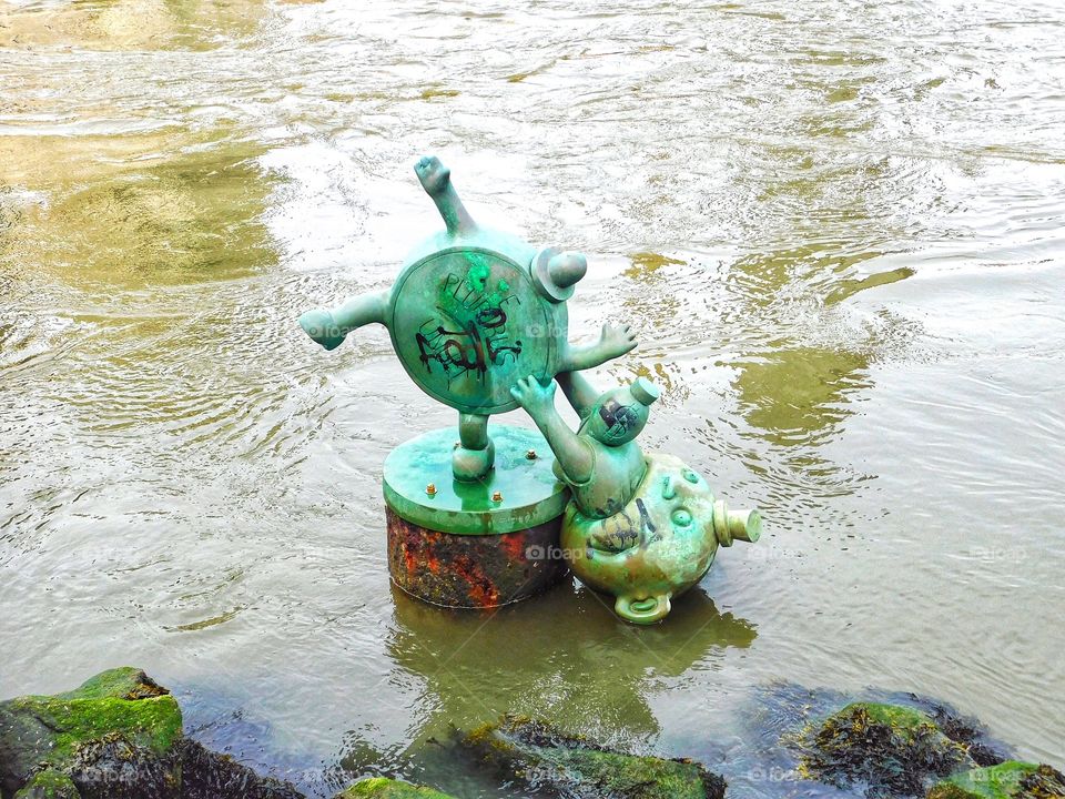 Statue in the East River