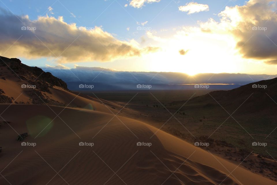 Sunrise in the sahara desert