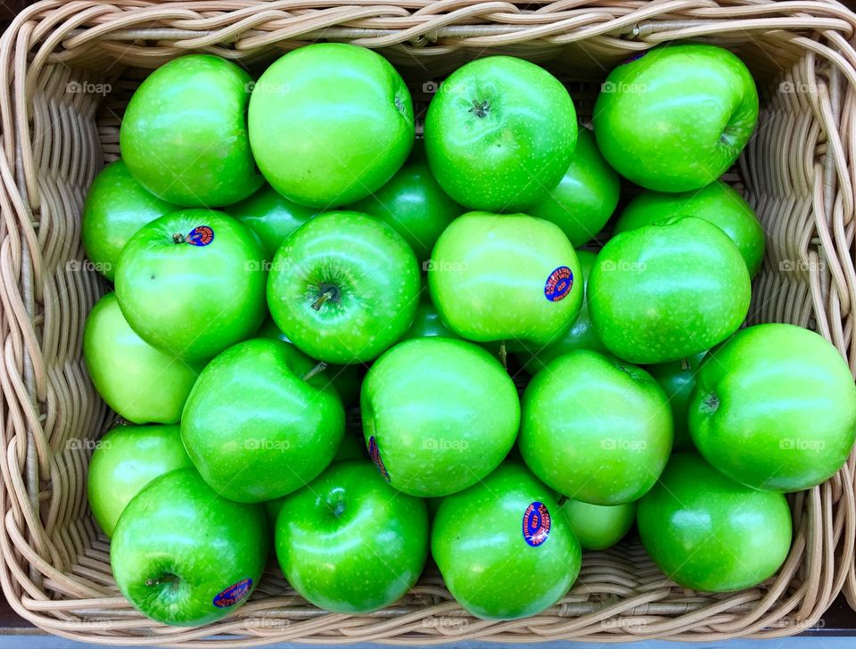 Green apples