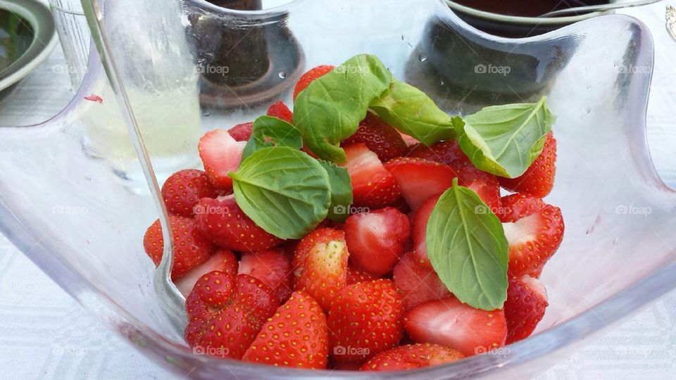 Strawberrys in a bowl