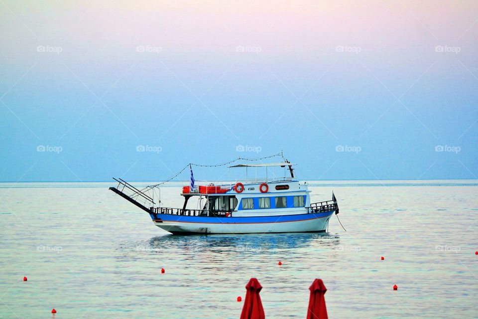 Floating boat