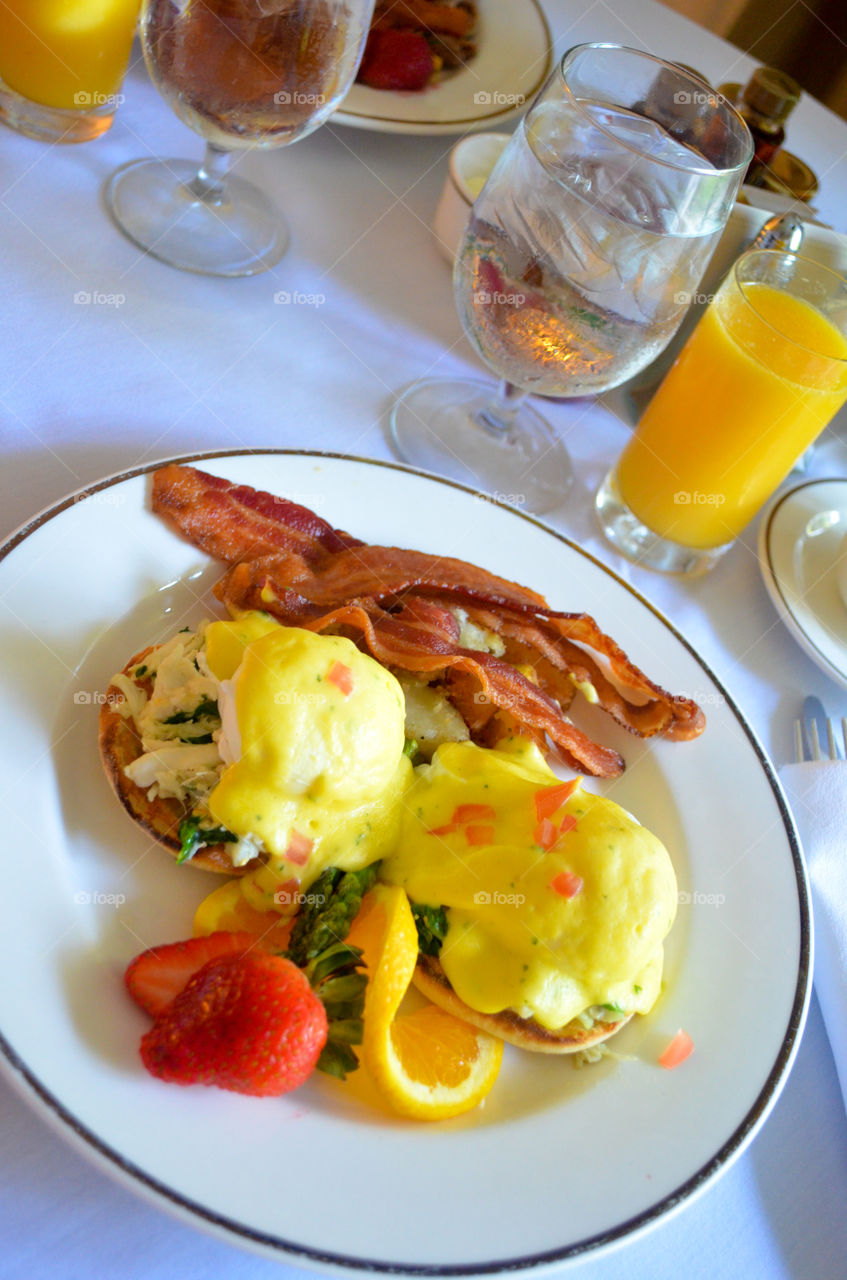 Yummy a breakfast brought by room service