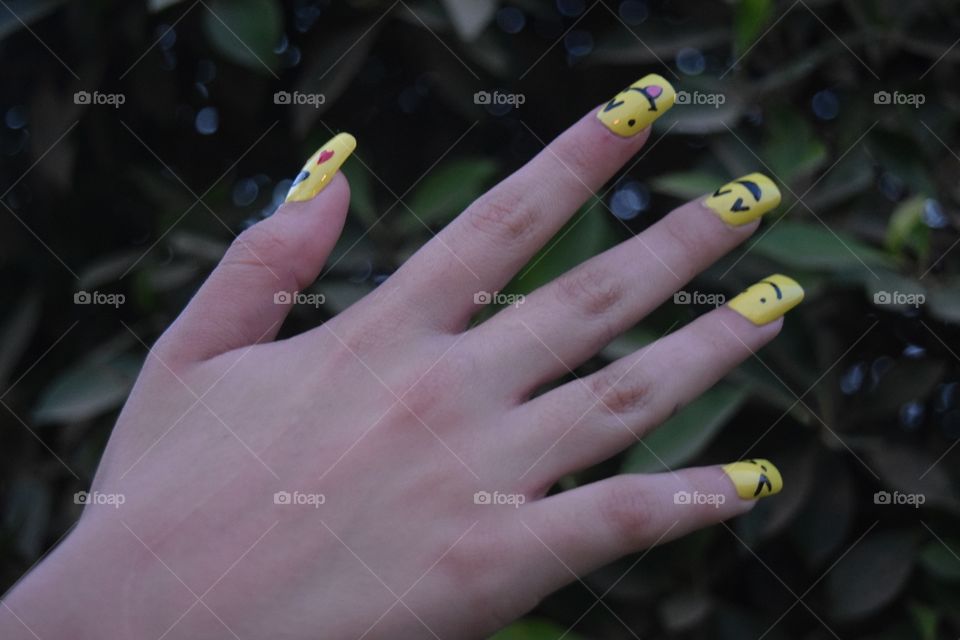 Smiley Faces Nail Polish Art