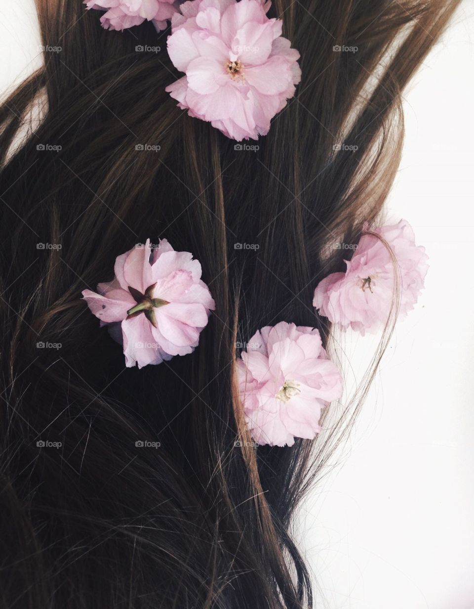 Flowers in the hair 