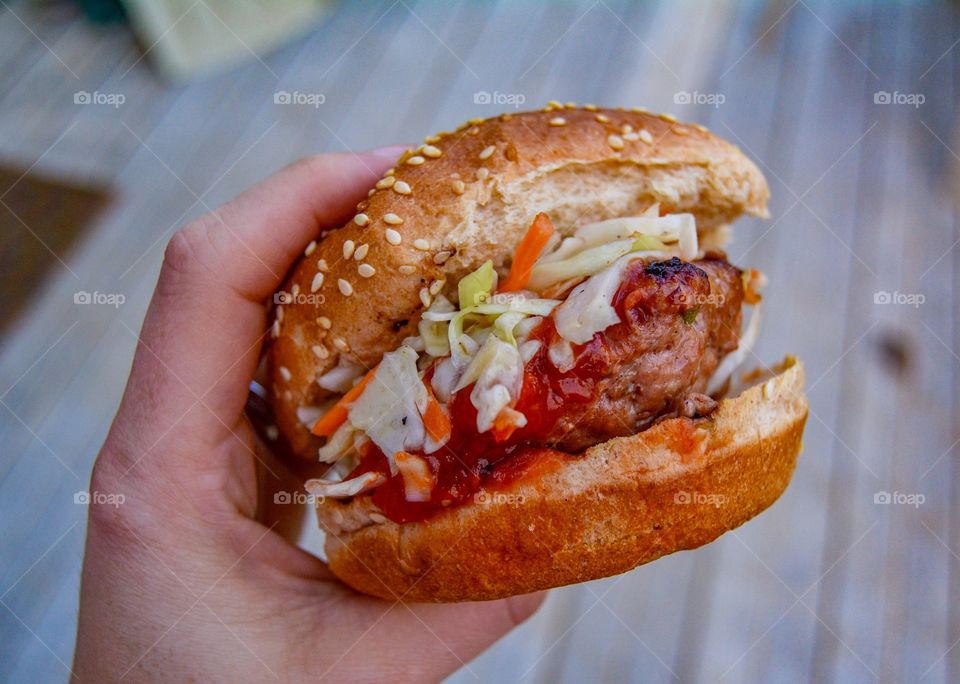 Asian pork Burgers on the grill 