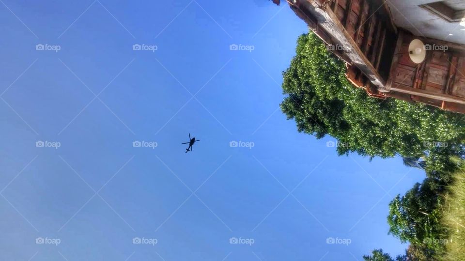 Helicopter inthe sky.