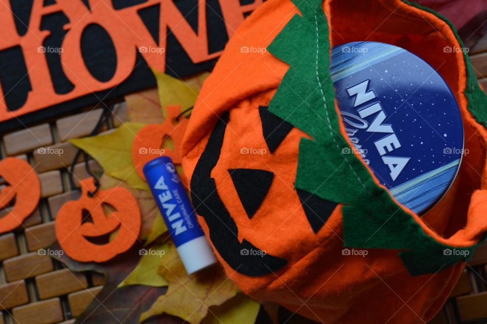 happy Halloween 🎃🎃🎃 and Nivea products gifts