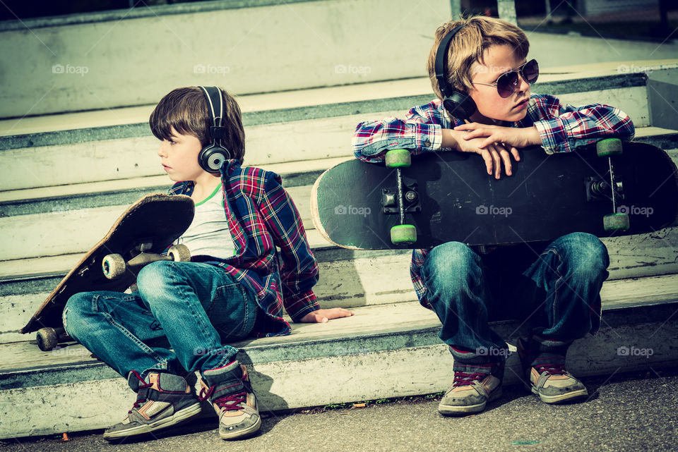 cool looking skaterboys