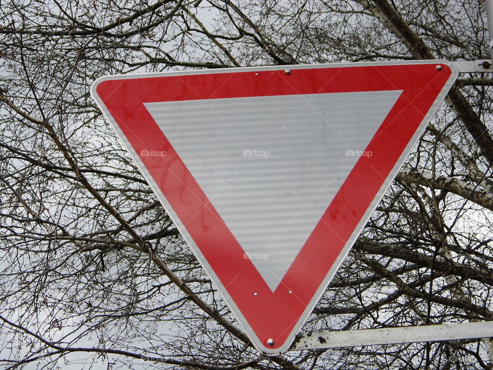 traffic signs give way