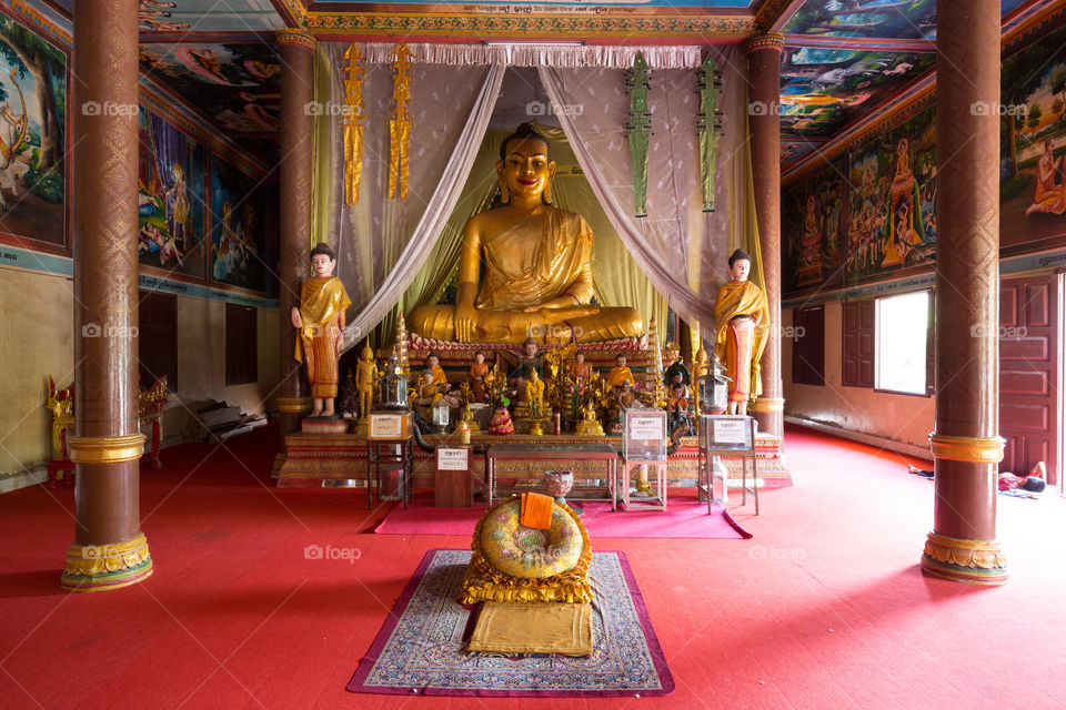 Inside the temple 