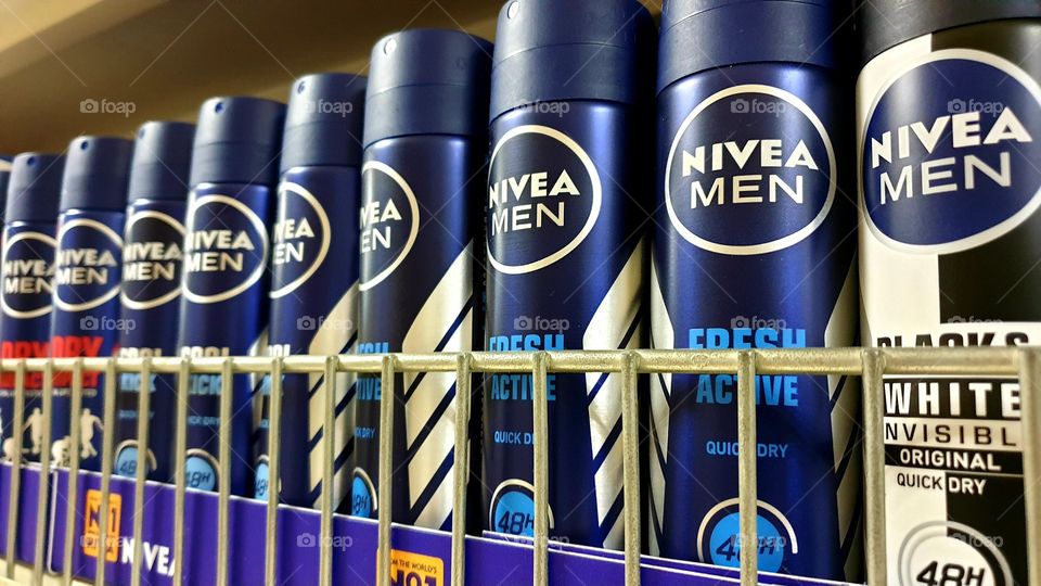 The Men use NIVEA MEN