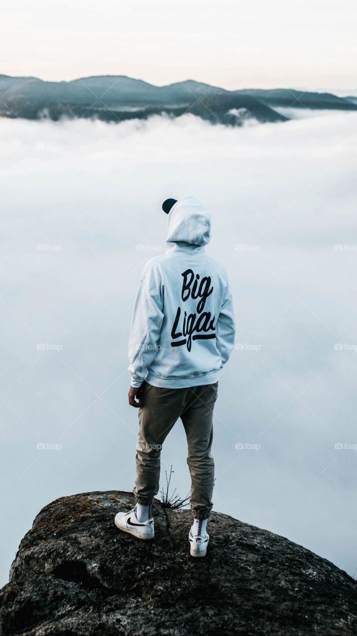 A Free Time To remembering Someone Special💔