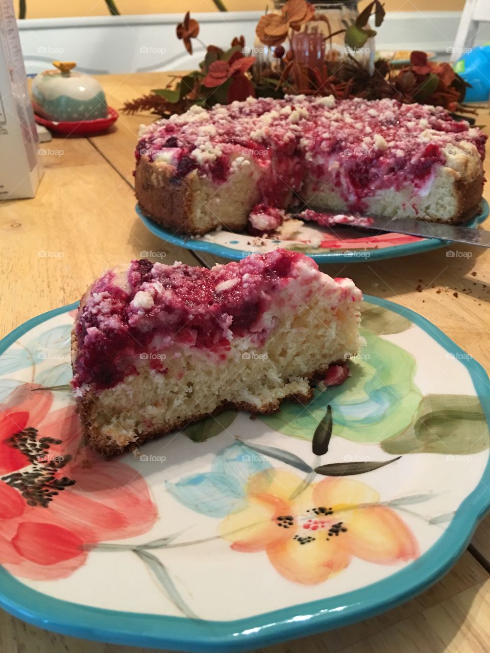 Raspberry coffee cake