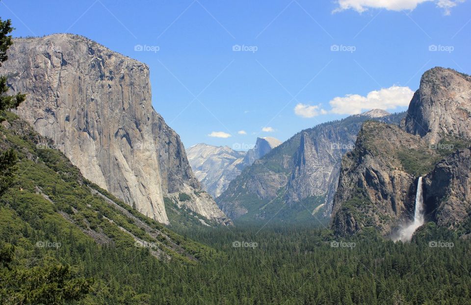 Scenics view of rocky mountain