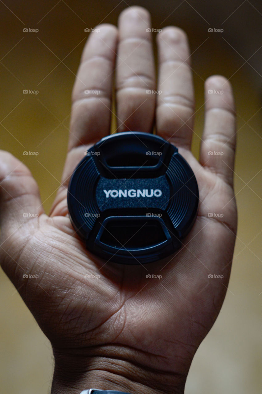 Yongnuo lens cover, my companion