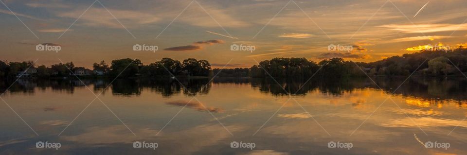 Dusk at spypond 