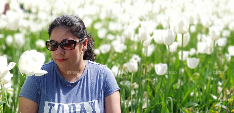 tulip, Flowers, today, sunglasses, woman, Park, Field, Sun, Spring, summer Leafs, nature