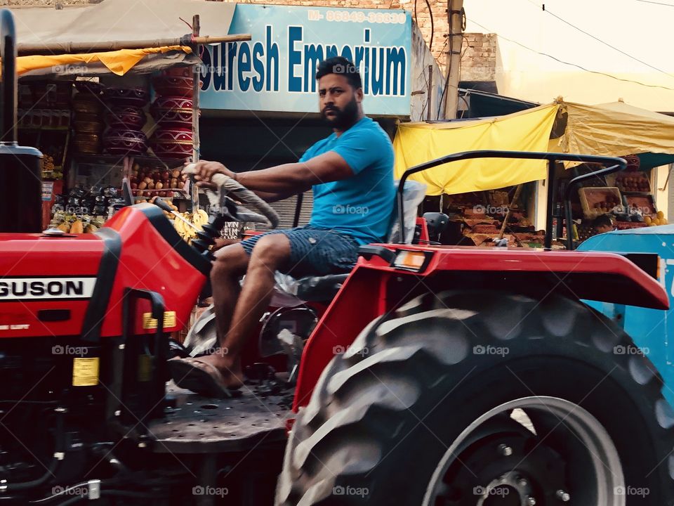 Tractor in the streets of India 
