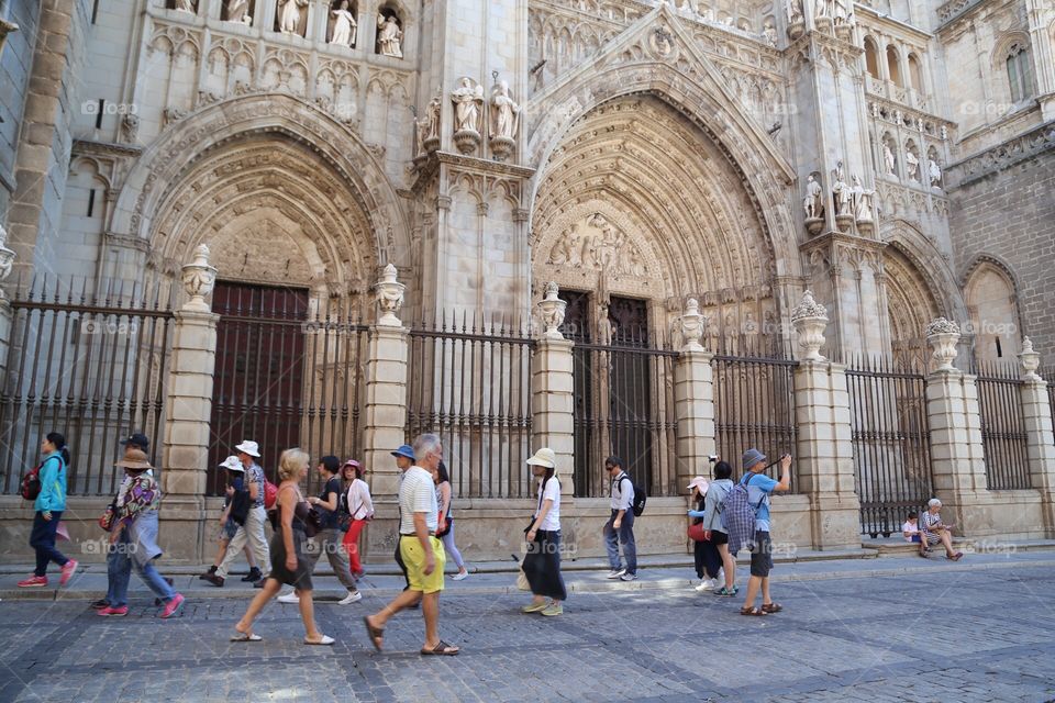 Tourists walking around in Toledo 