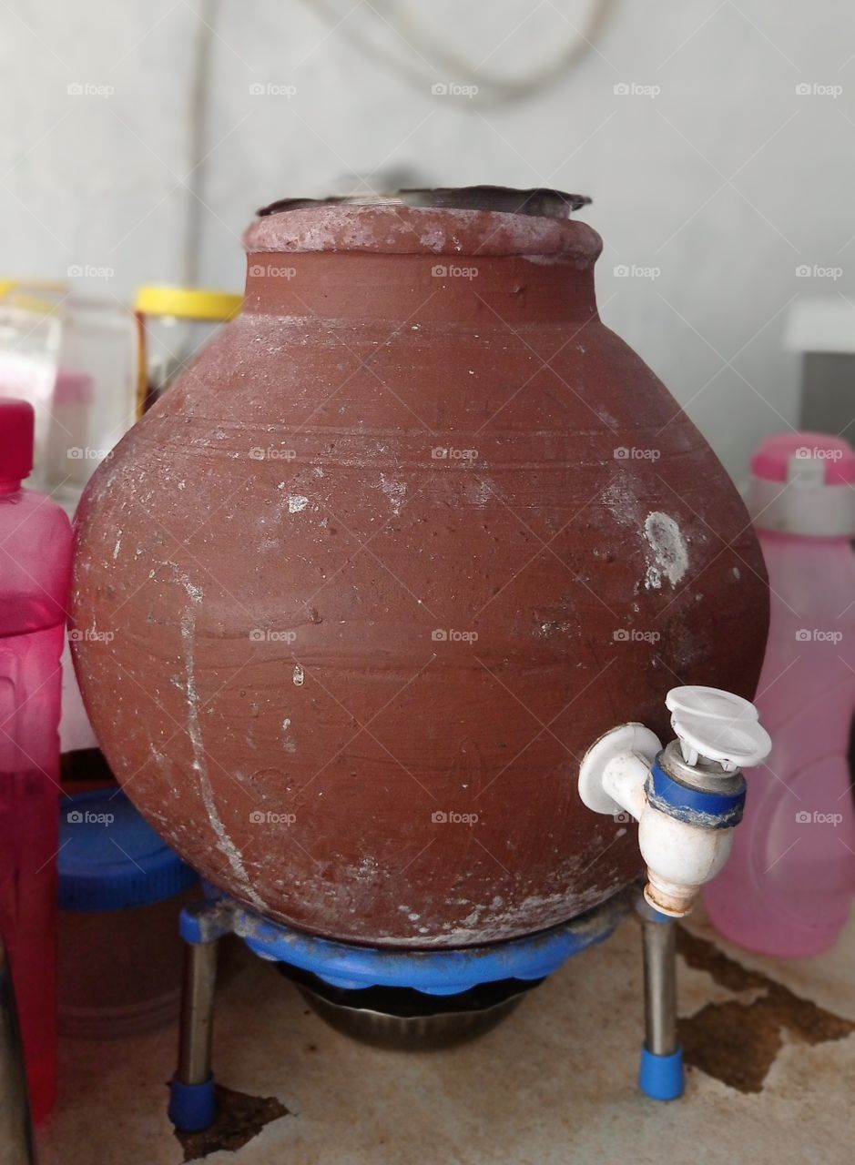 clay pot