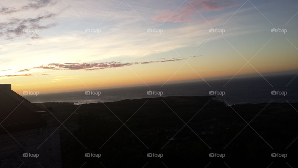 when sky is not blue, does it mean it's happy?