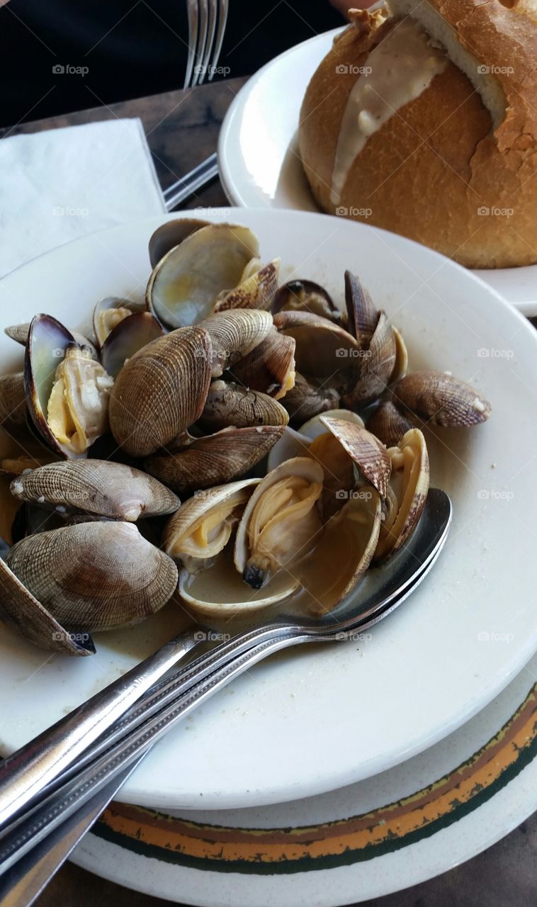 Clamfest. I can't go to Seattle without having seafood. This particular meal featured clam 3 different ways.