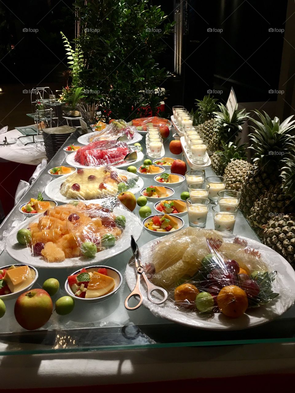 Asian fruits and desserts 