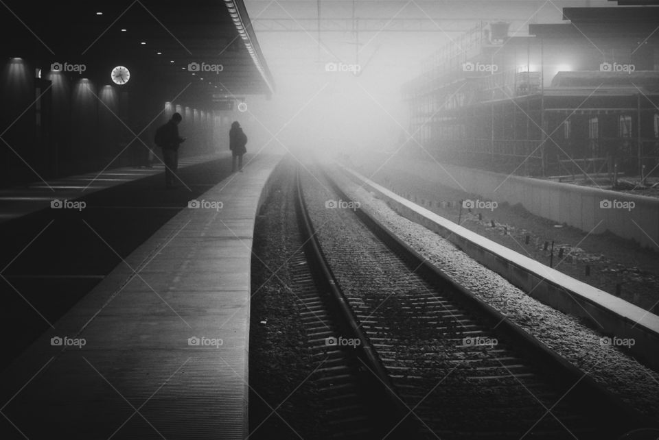 Commuting on a foggy day