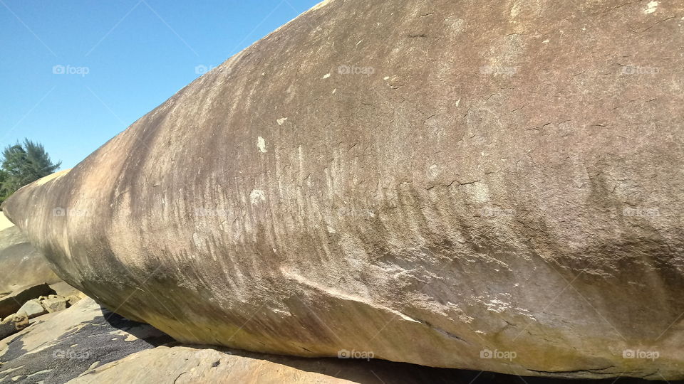 STEIN, HORIZON, KÜSTE, MEER, MEERWASSER, WASSER, NATUR, NATÜRLICH, UMWELT.